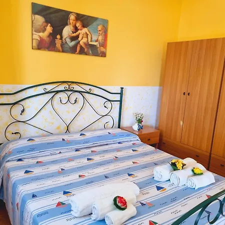 Residenza Zeus In Baia Nyaraló