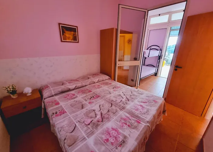 Residenza Zeus In Baia *