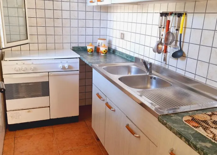 Residenza Zeus In Baia *