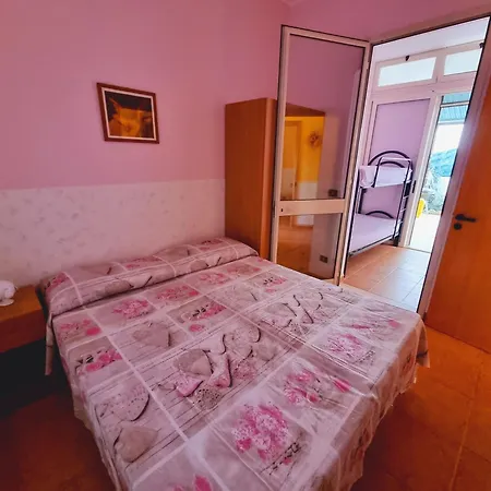 Residenza Zeus In Baia *