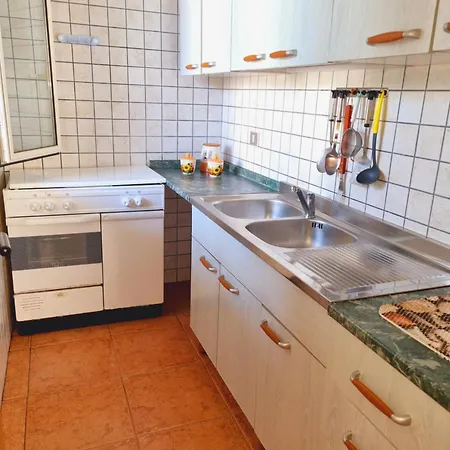 Residenza Zeus In Baia *